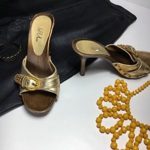 Wild Pair Gold and Bronze Studs Jewels Heels